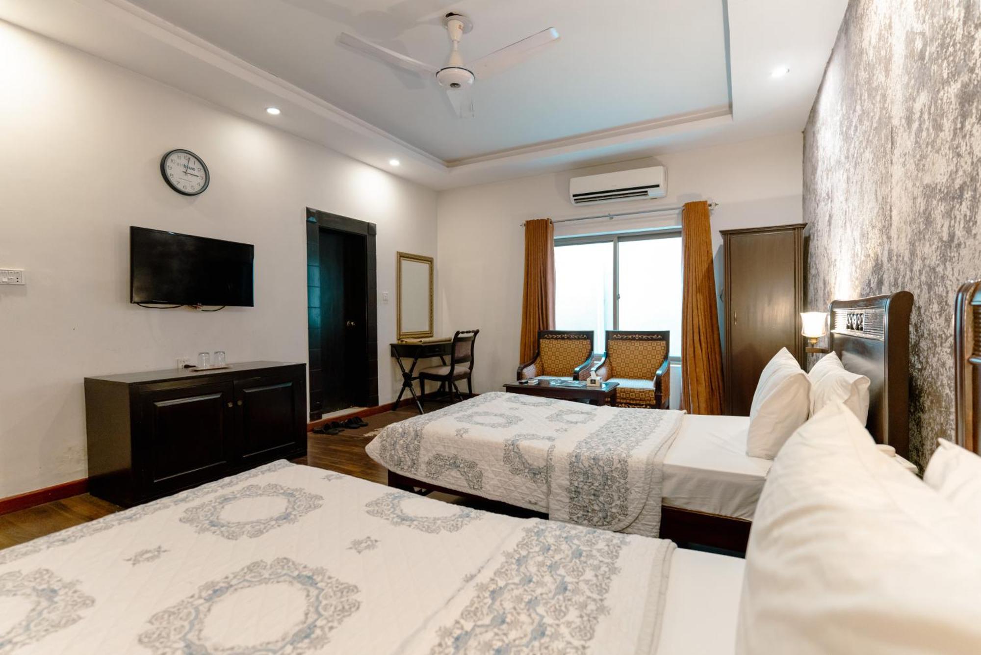 Hotel Vip House Peschawar Exterior foto
