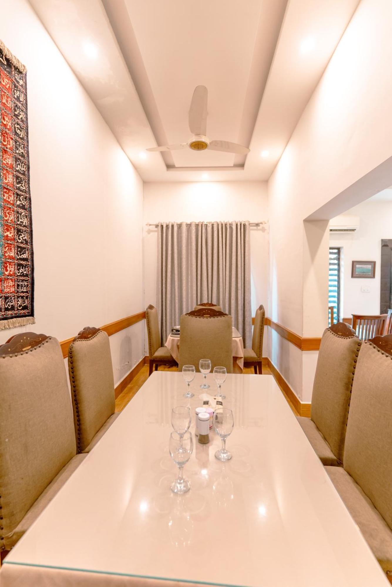 Hotel Vip House Peschawar Exterior foto