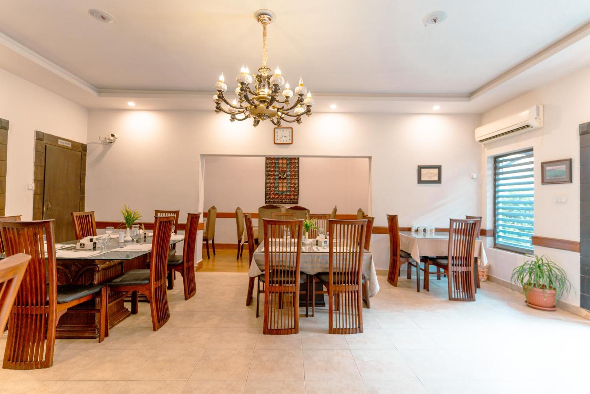 Hotel Vip House Peschawar Exterior foto